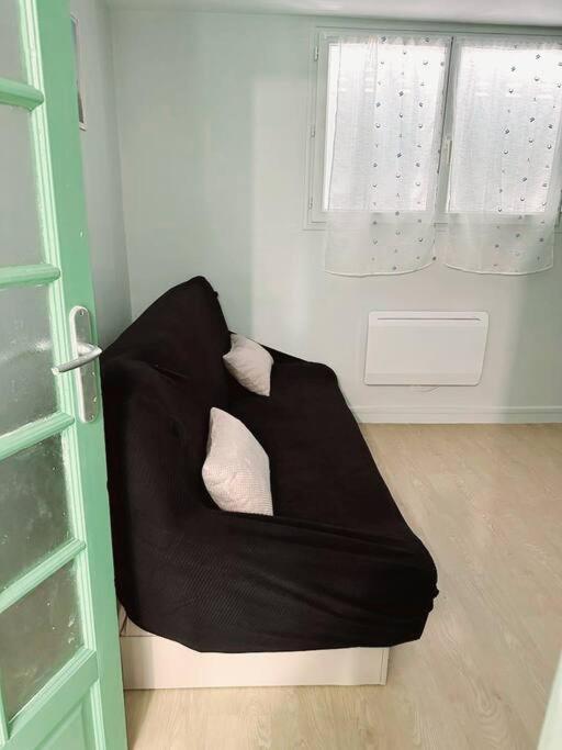 Grand Appartement Peripherie De Paris Et N1 "Appart'6" Pierrefitte-sur-Seine Exterior photo